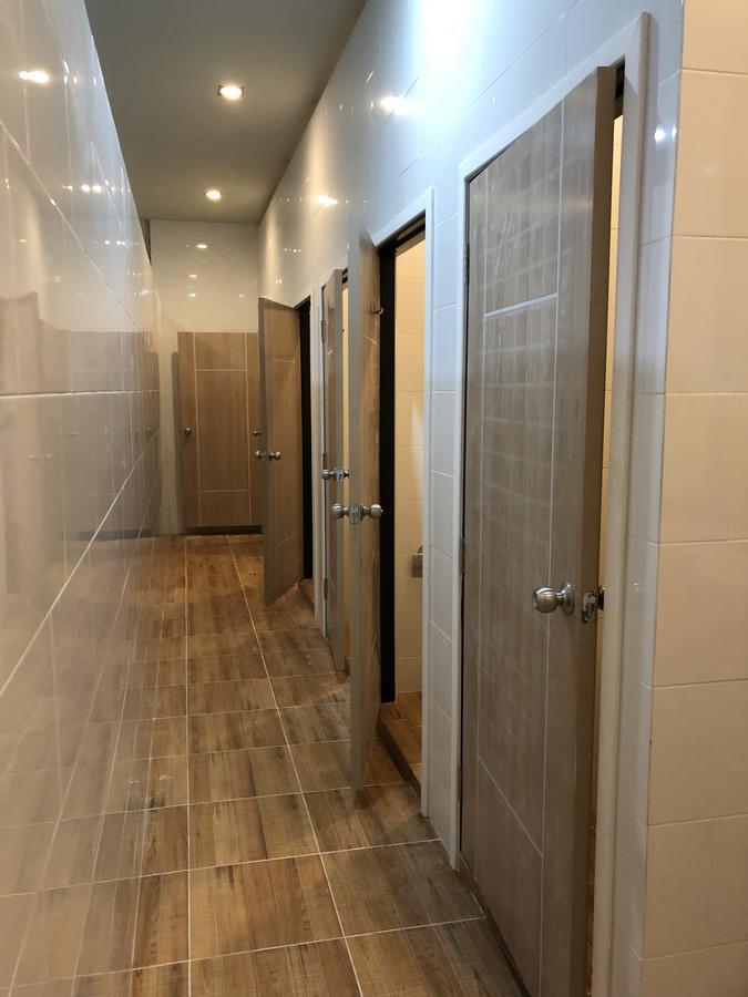 Phuket H2B Hostel מראה חיצוני תמונה