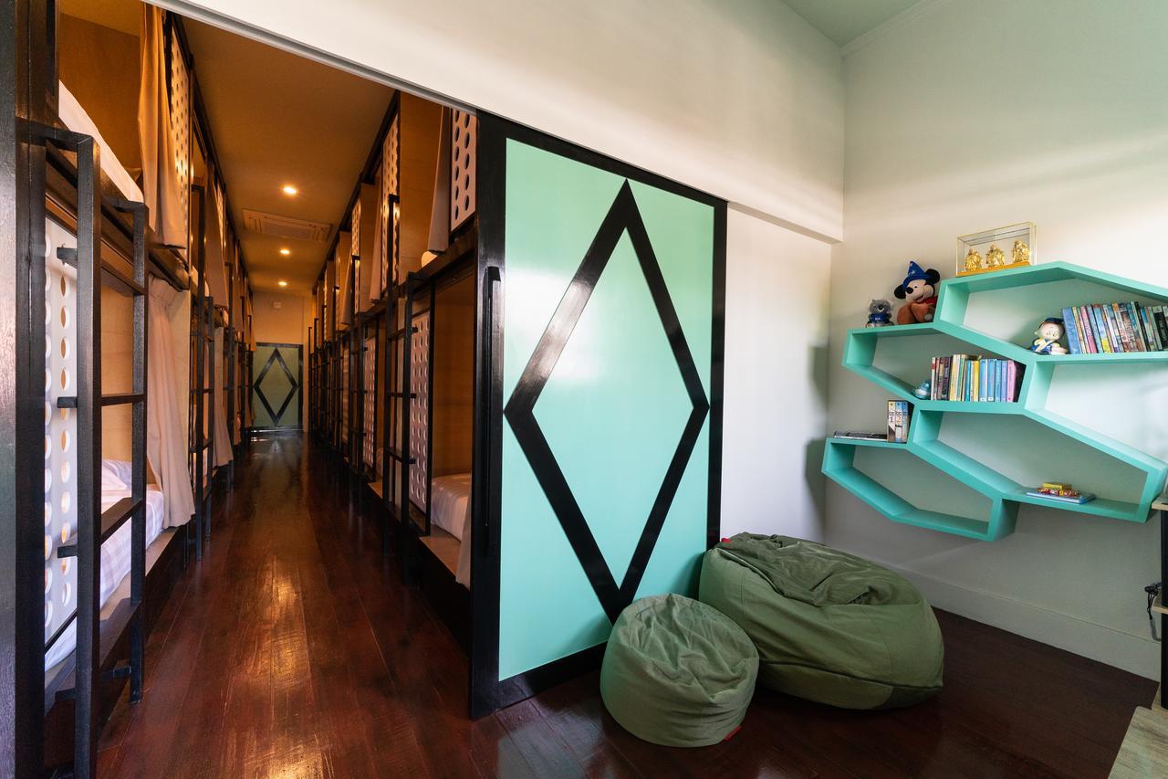 Phuket H2B Hostel מראה חיצוני תמונה