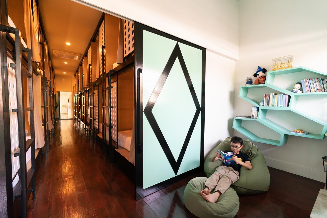 Phuket H2B Hostel מראה חיצוני תמונה